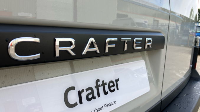 Volkswagen Crafter Cr35 Mwb Diesel 4Motion 2.0 TDI 177PS Commerce Plus High Roof Van Auto - Image 31